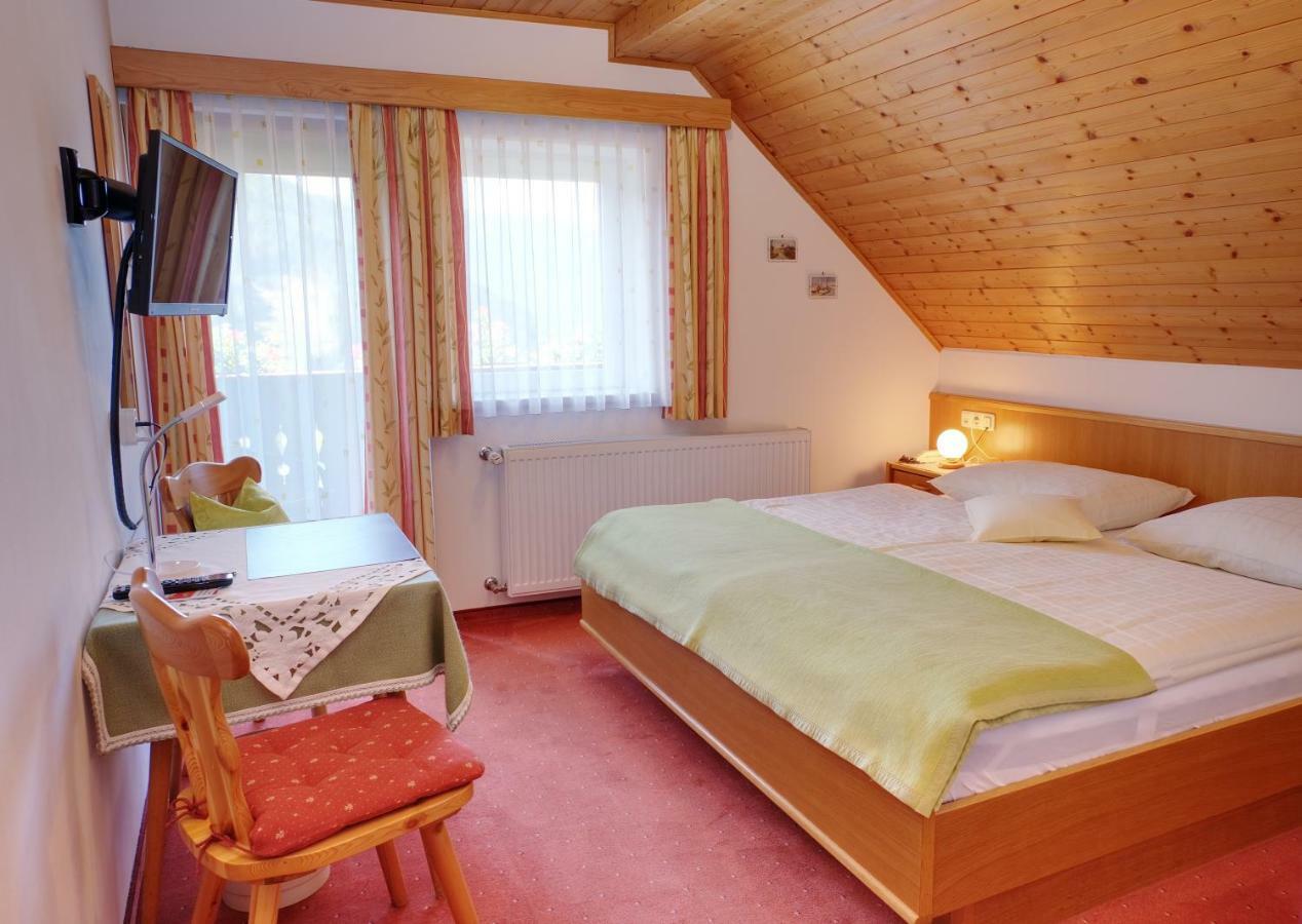 Landhaus Hinteregger Hotel Bad Kleinkirchheim Ngoại thất bức ảnh